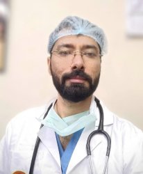 Dr. Manoj Kumar
